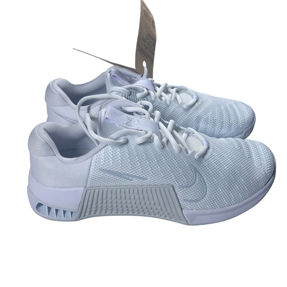 Nike Metcon 9 Training Shoes White Platinum Tint Women's Size US 9 DZ2617 103 - Picture 1 of 7